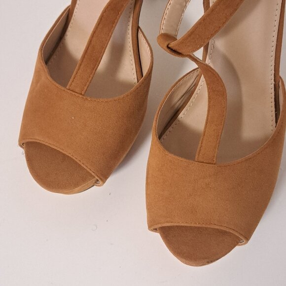 Corrina Tan Suede Platform Wooden Heel Size Misses 9 - Picture 5 of 10